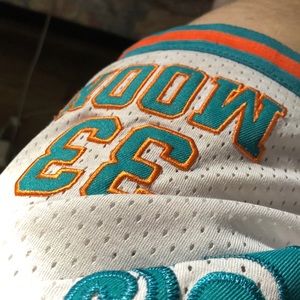 Meet your Posher, Lou-félix